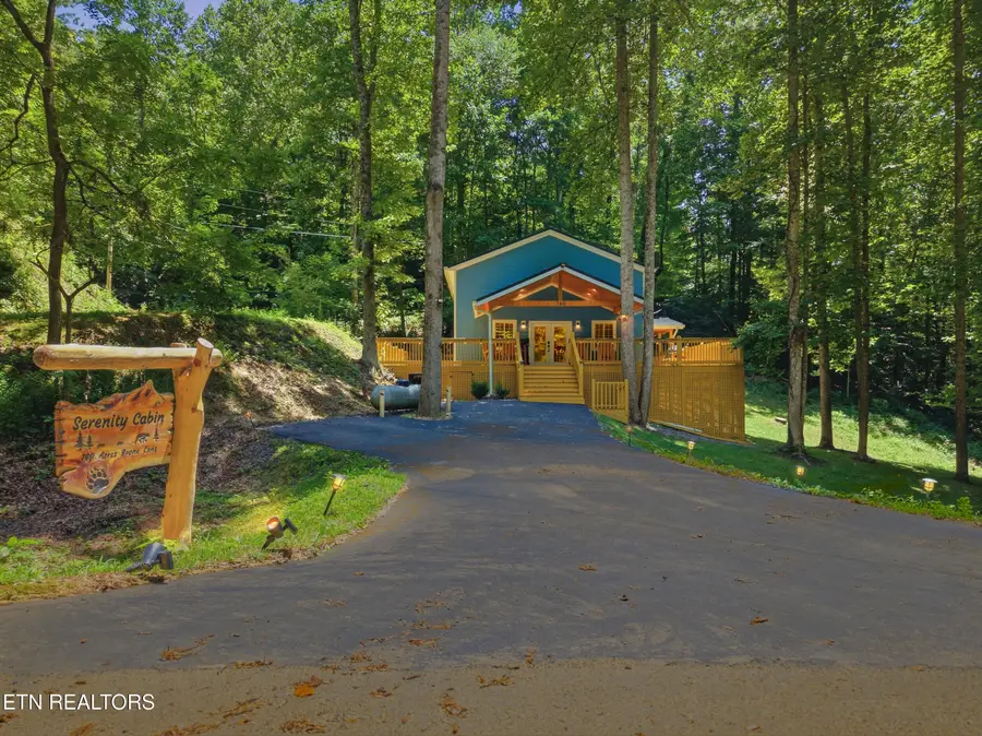 760 Boone Acres Lane, Pigeon Forge, TN 37863 - #3