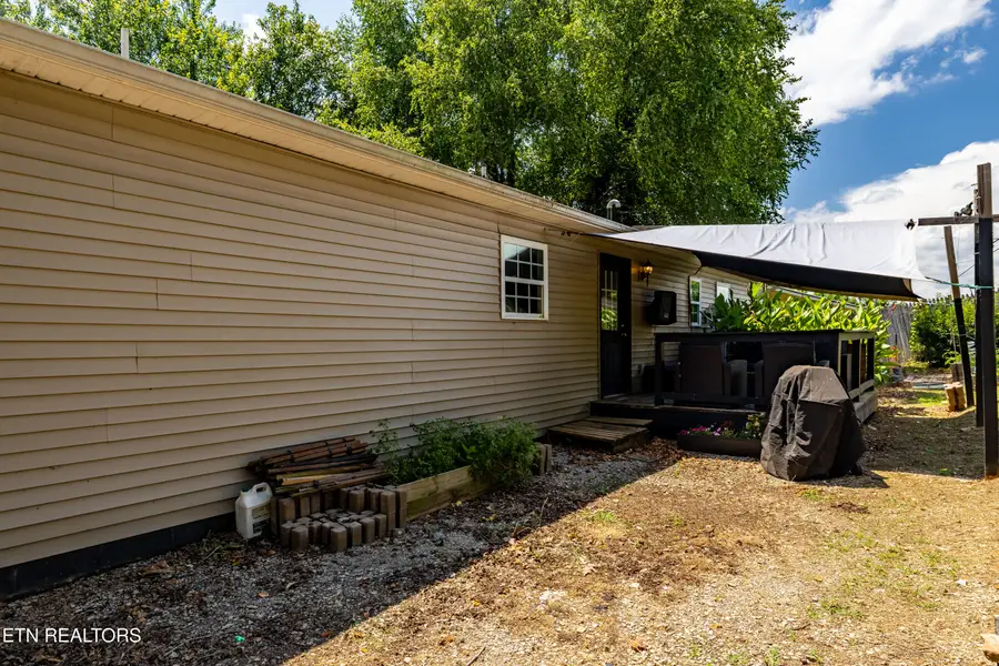 3418 Big Springs Ridge Rd, Friendsville, TN 37737 - #3