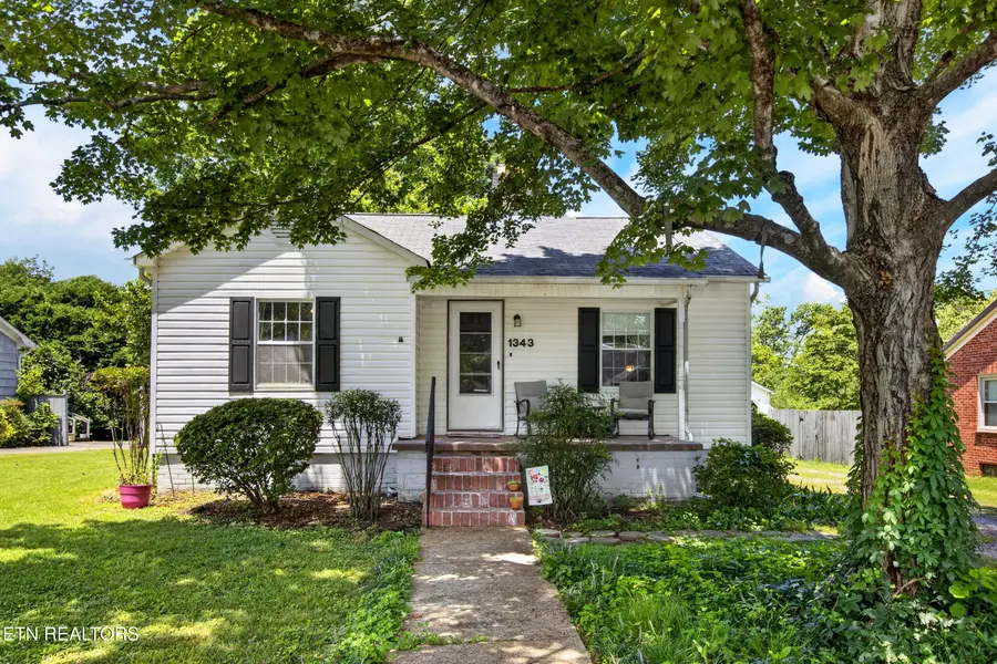 1343 NW Brown Ave, Cleveland, TN 37311 - #3