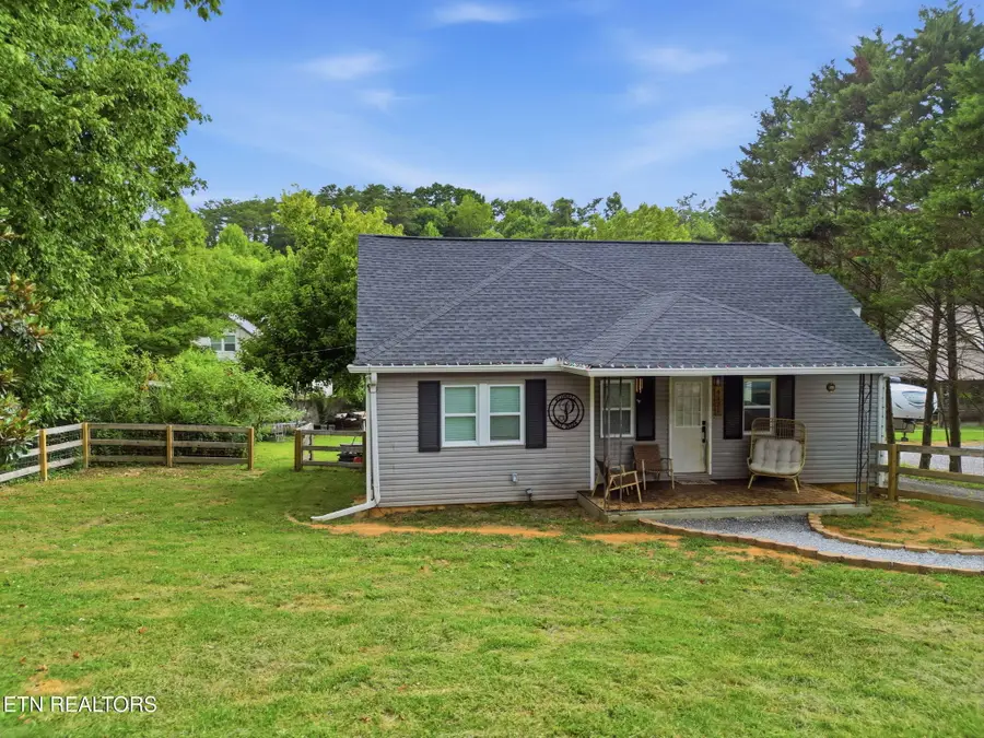 4231 Rocky Branch Rd, Walland, TN 37886 - #2