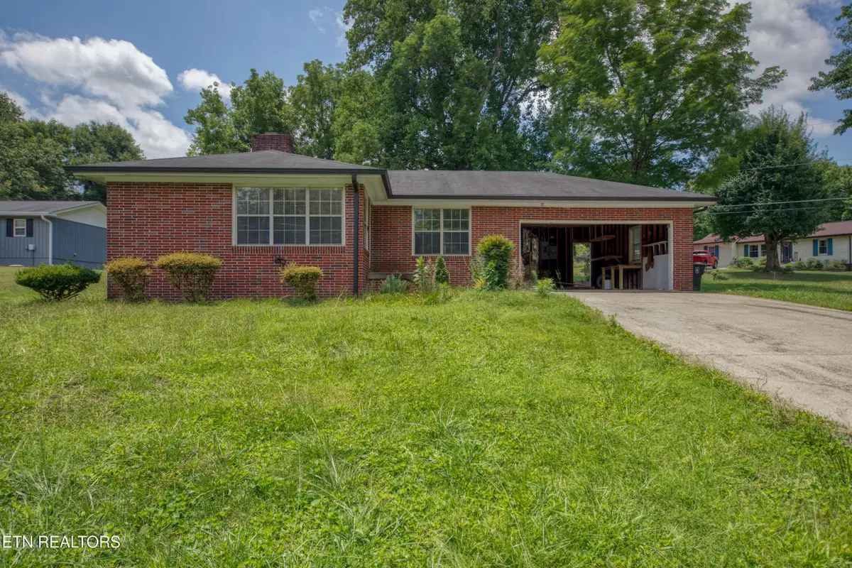315 Berger St, Athens, TN 37303 - #1