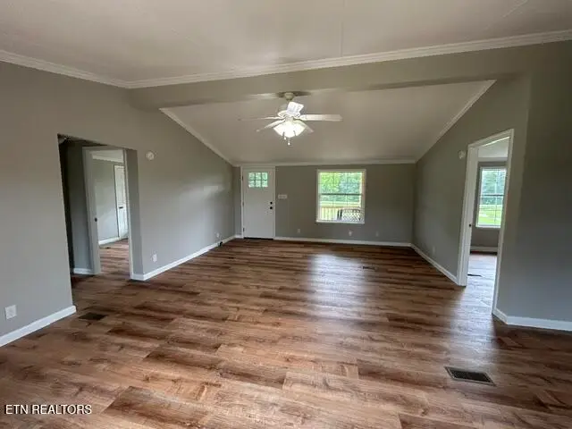 1424 Creston Rd, Crossville, TN 38571 - #2