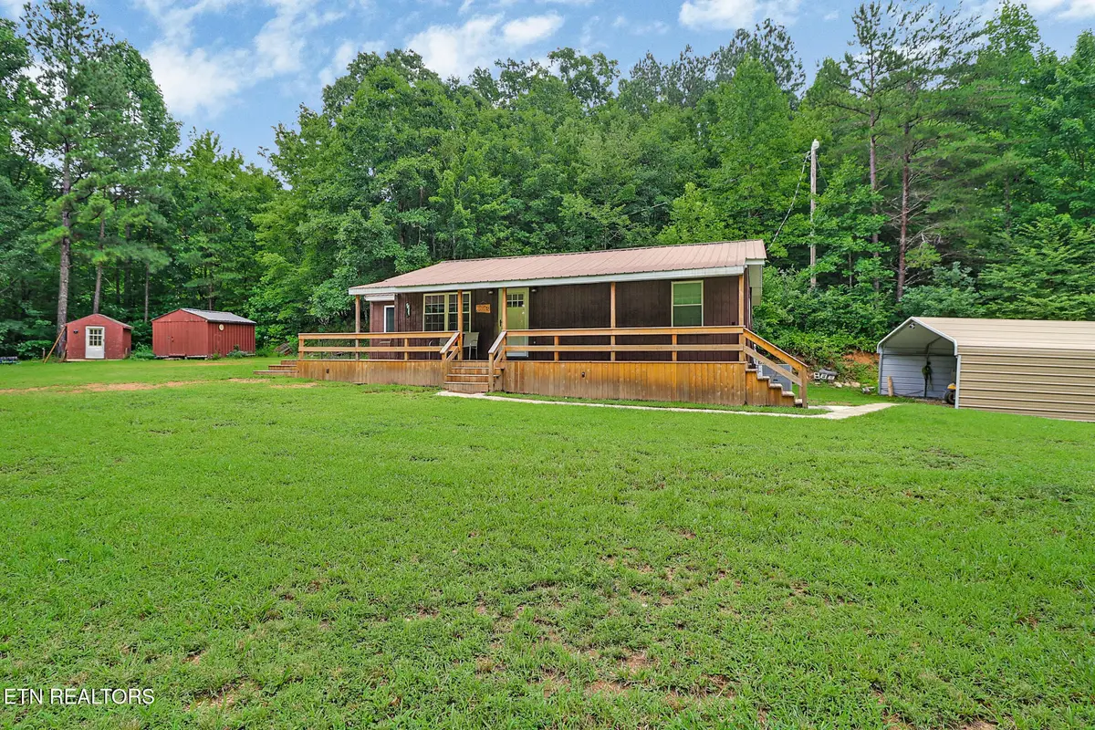 615 E Robbins Rd, Robbins, TN 37852 - #1
