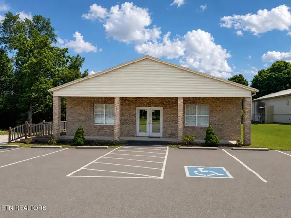 1003 Miller Ave, Crossville, TN 38555