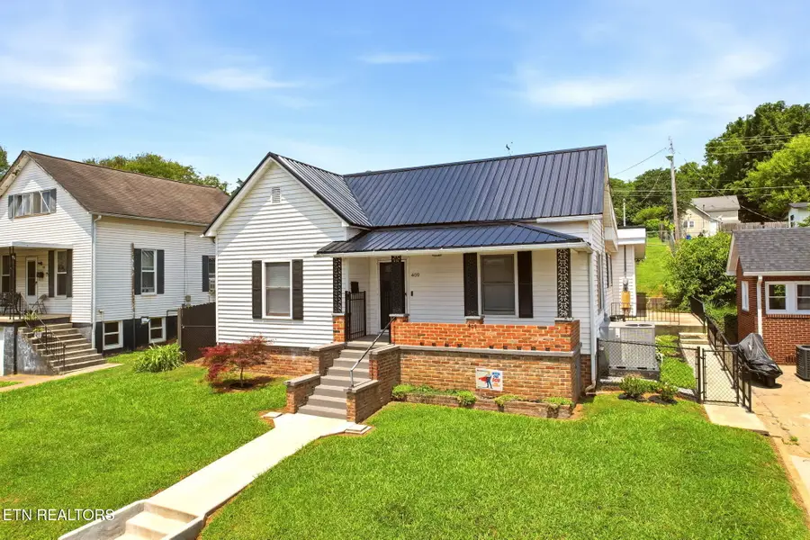 409 W 1st Ave, Lenoir City, TN 37771 - #2