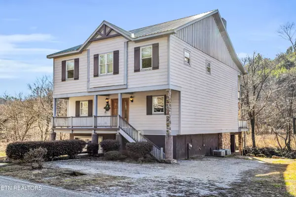128 Rafter Rd, Tellico Plains, TN 37385