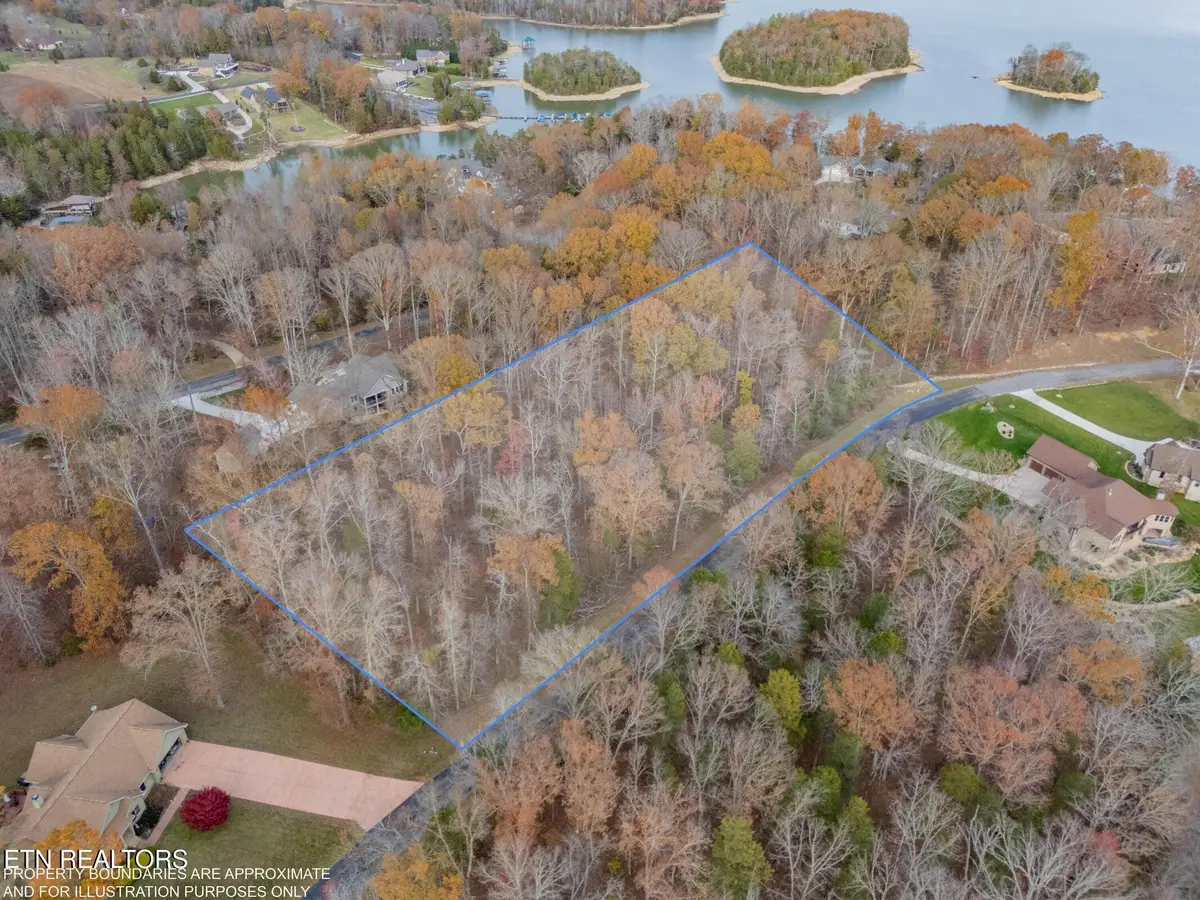 212 E Shore Drive, Rockwood, TN 37854 - #1