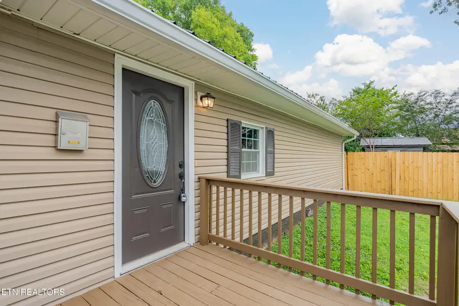 412 Rule St, Maryville, TN 37804 - #3