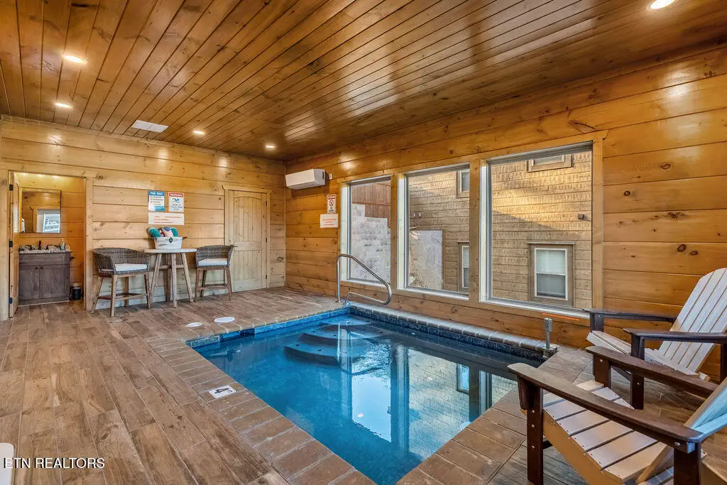 2832 Sequoia Rd, Pigeon Forge, TN 37863 - #1