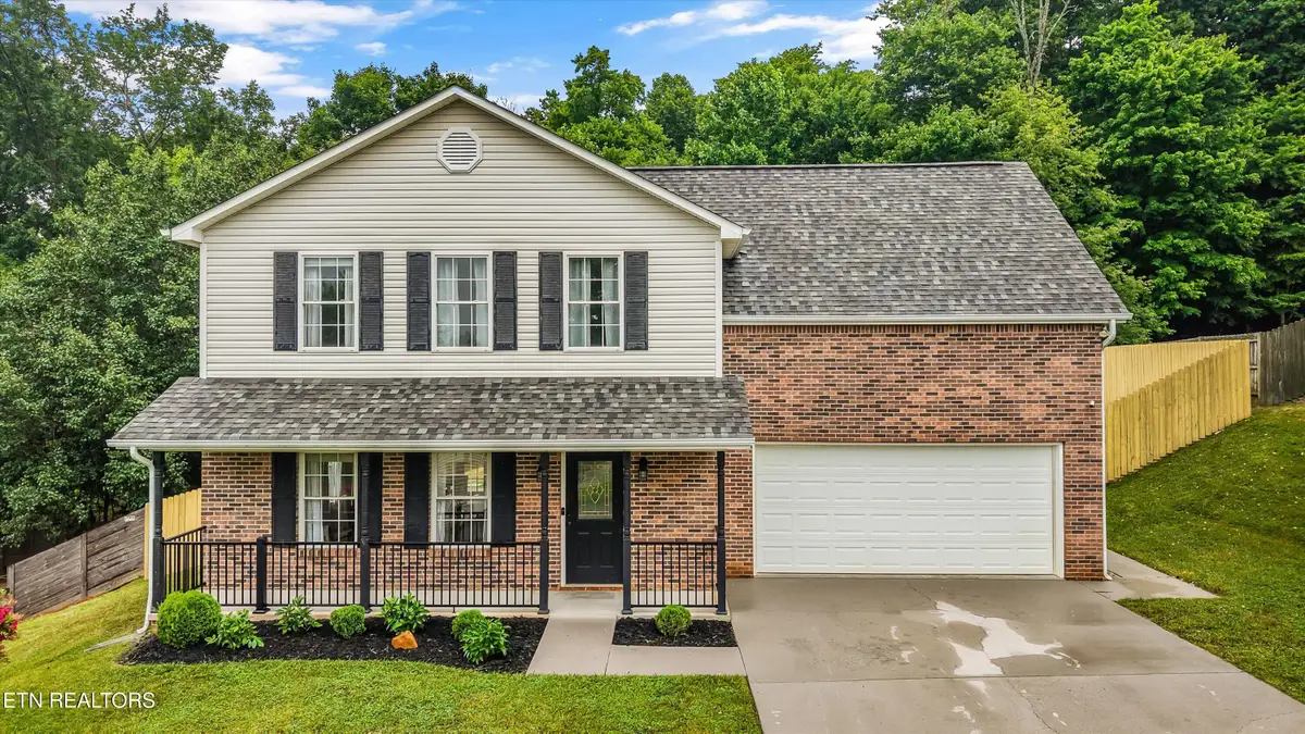 8300 Foxworth Tr, Powell, TN 37849 - #1