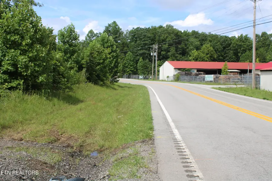2058 Pickett Park Hwy, Jamestown, TN 38556 - #3