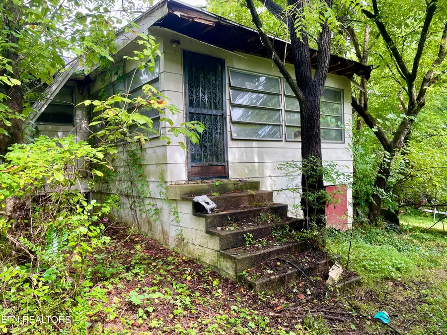 5117 Odell Rd, Knoxville, TN 37920 - #3