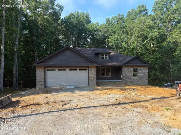 212 Lakeview Drive, Crossville, TN 38558