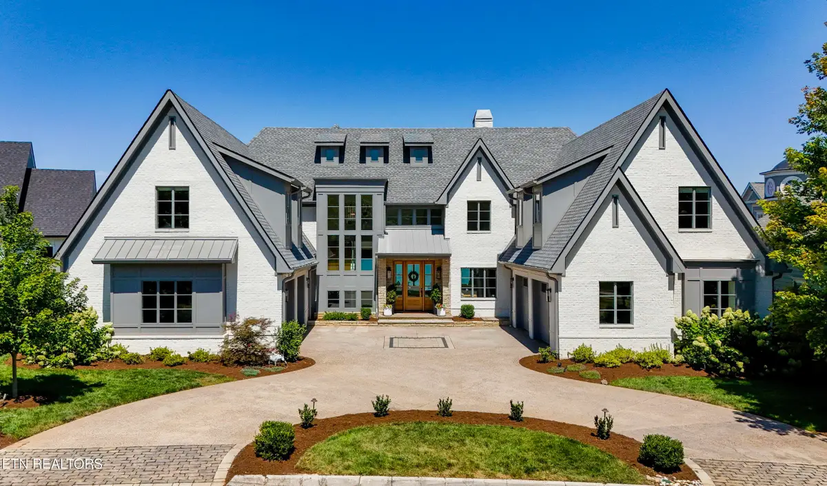 1421 Charlottesville Blvd, Knoxville, TN 37922 - #1