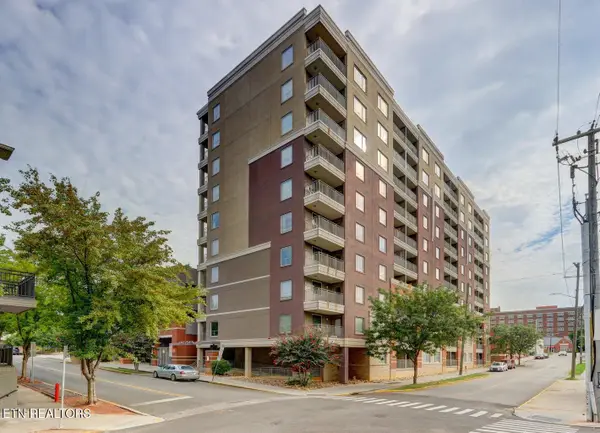 1735 Lake Ave #105, Knoxville, TN 37916