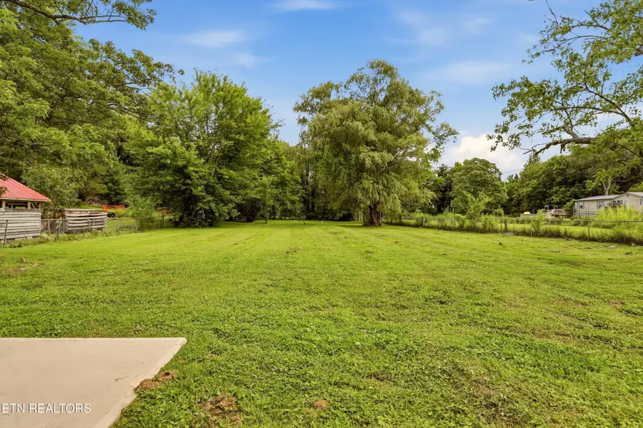 477 Marlow Circle, Clinton, TN 37716 - #3