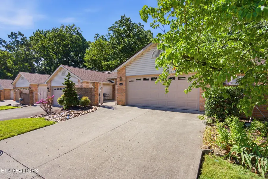 9520 Hyacinth Way, Knoxville, TN 37923 - #2