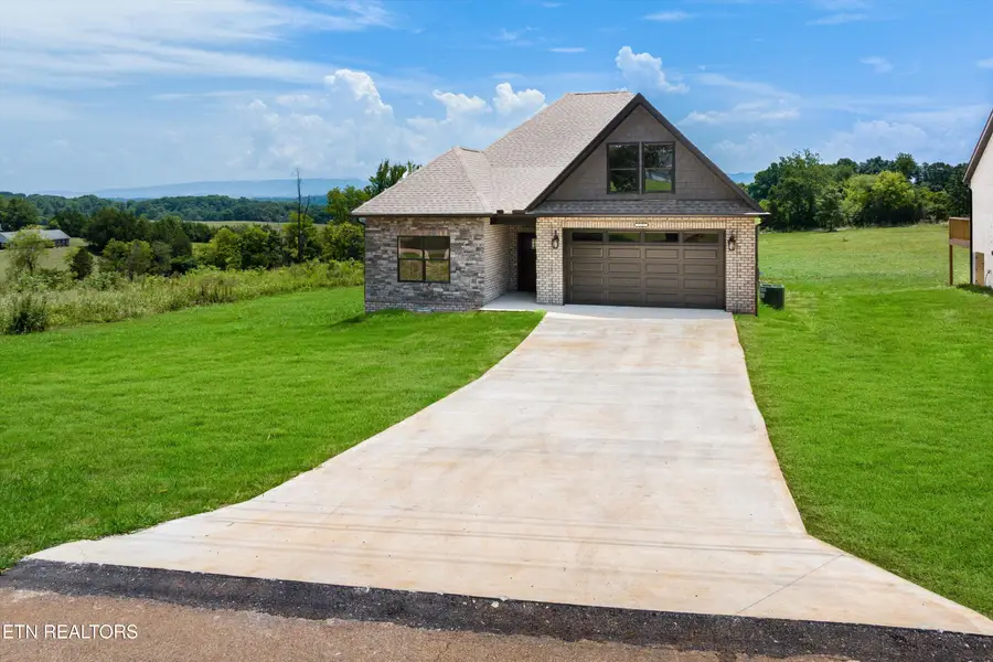 5109 Gregory Rd, Greenback, TN 37742 - #2