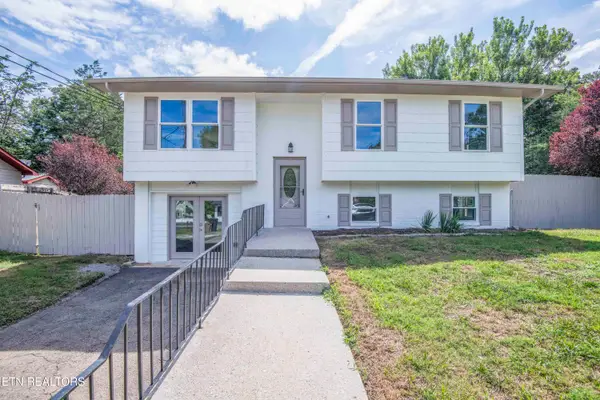 6420 Trousdale Rd, Knoxville, TN 37921