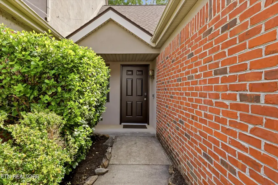 707 Farragut Commons Drive, Knoxville, TN 37934 - #3