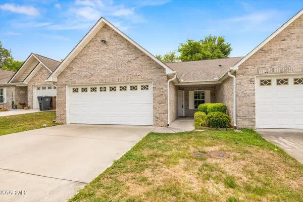 3373 Cummins Lane, Knoxville, TN 37921