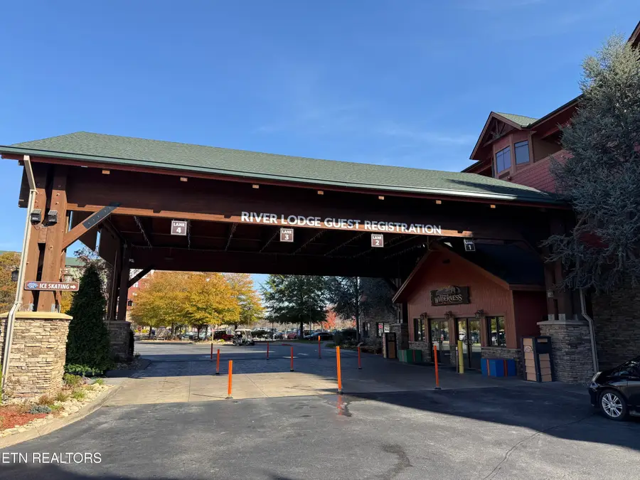 1424 Old Knoxville #14067, 14069 Hwy, Sevierville, TN 37876 - #2
