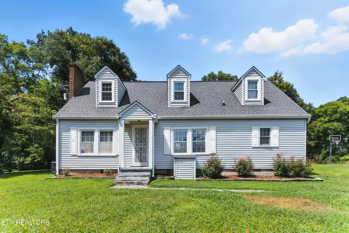 125 Barnes Lane, Strawberry Plains, TN 37871 - #1