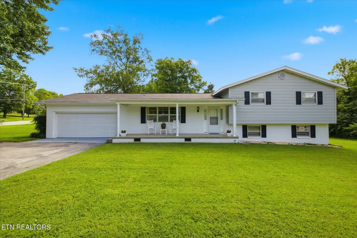 412 Bridgewater Rd, Knoxville, TN 37923 - #1