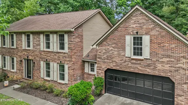 1100 Bob Kirby Rd, Knoxville, TN 37923