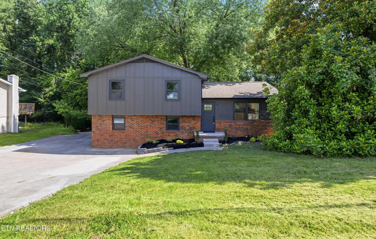 6015 John May Drive, Knoxville, TN 37921 - #1