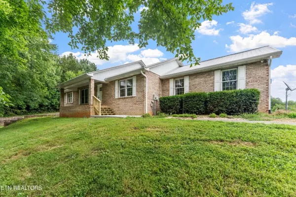 3428 Wilkinson Pike, Maryville, TN 37803