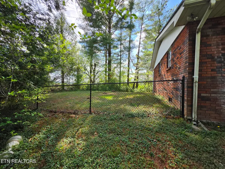 145 Wesley, Harrogate, TN 37752 - #3