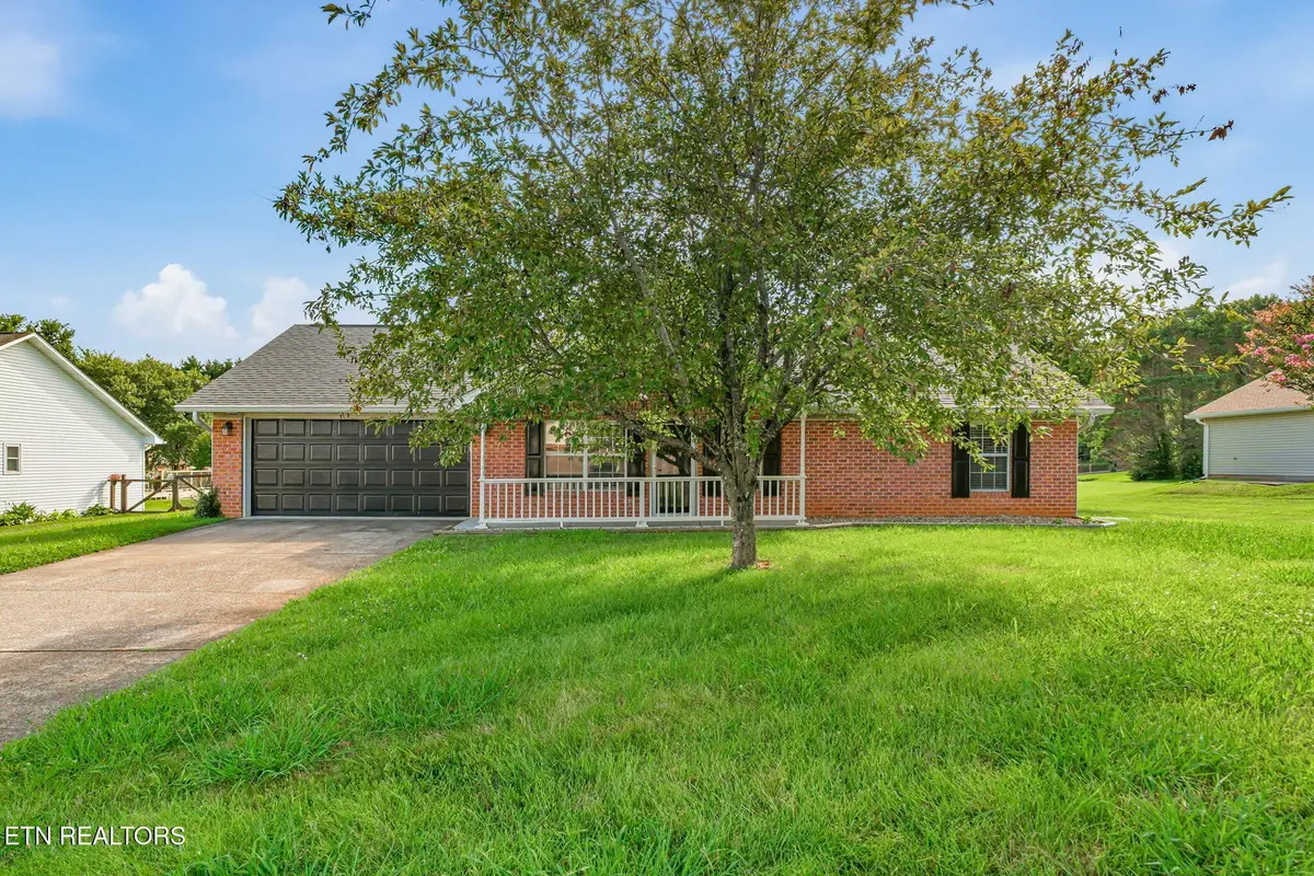 741 Meadow Ridge Rd, Walland, TN 37886 - #1