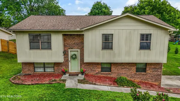 1705 Sundrop Drive, Knoxville, TN 37921
