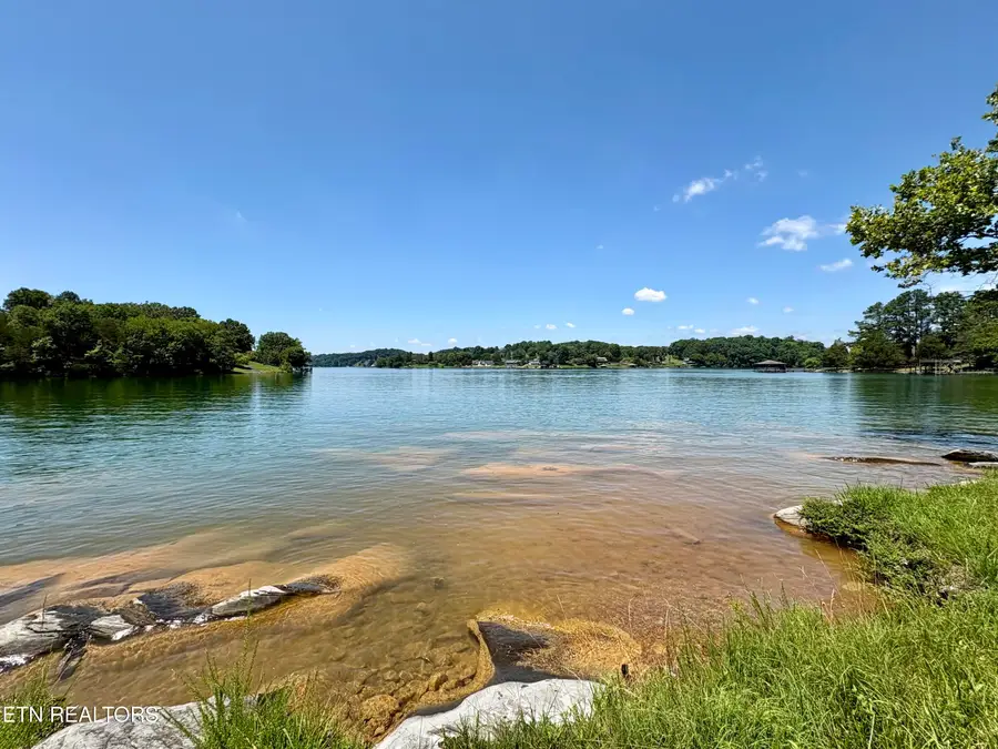 500 Geisler Rd, Piney Flats, TN 37686 - #2
