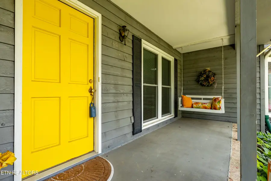 3216 Roanoke Circle, Knoxville, TN 37920 - #3