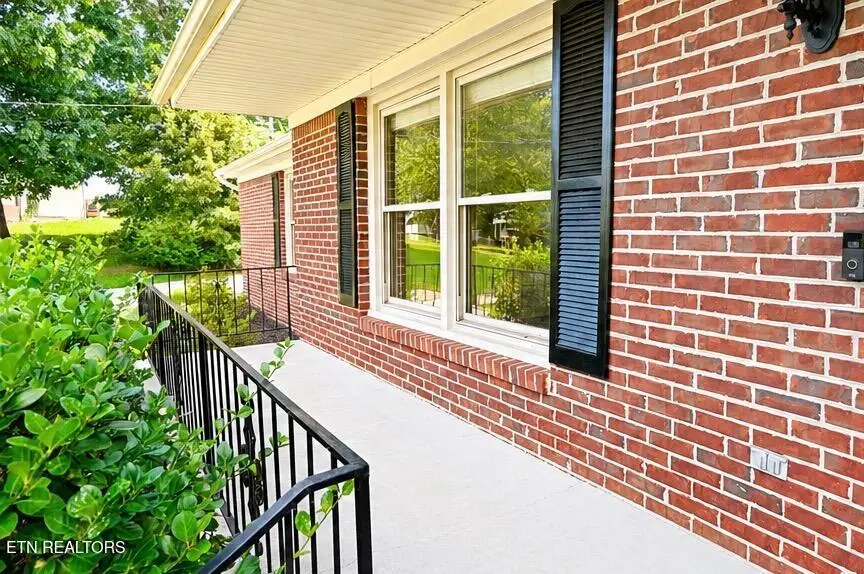 603 Lansdale Drive, Maryville, TN 37803 - #2