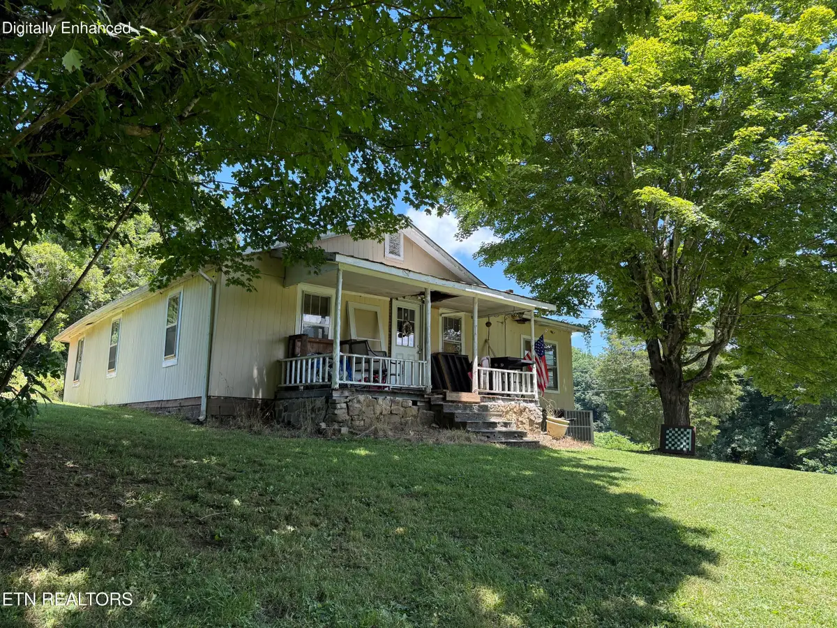 532 Harless Rd, Corryton, TN 37721 - #1