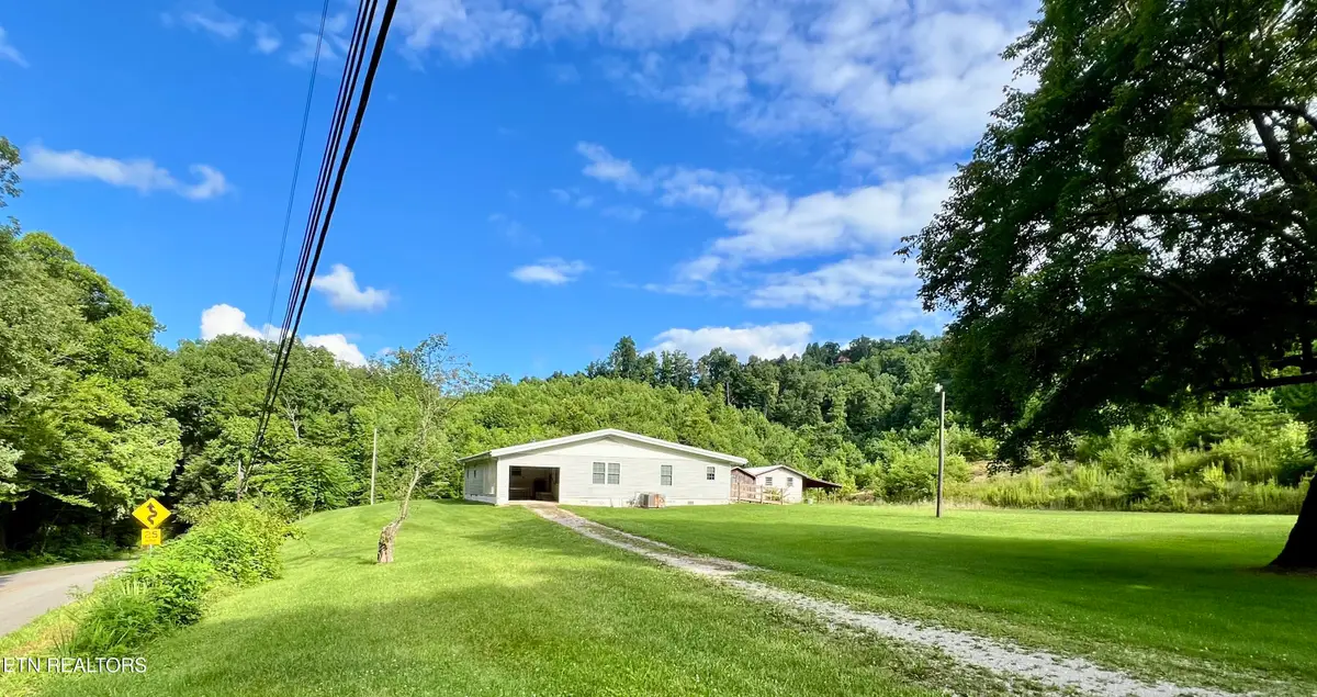 2750 Buffalo Rd, Oneida, TN 37841 - #1