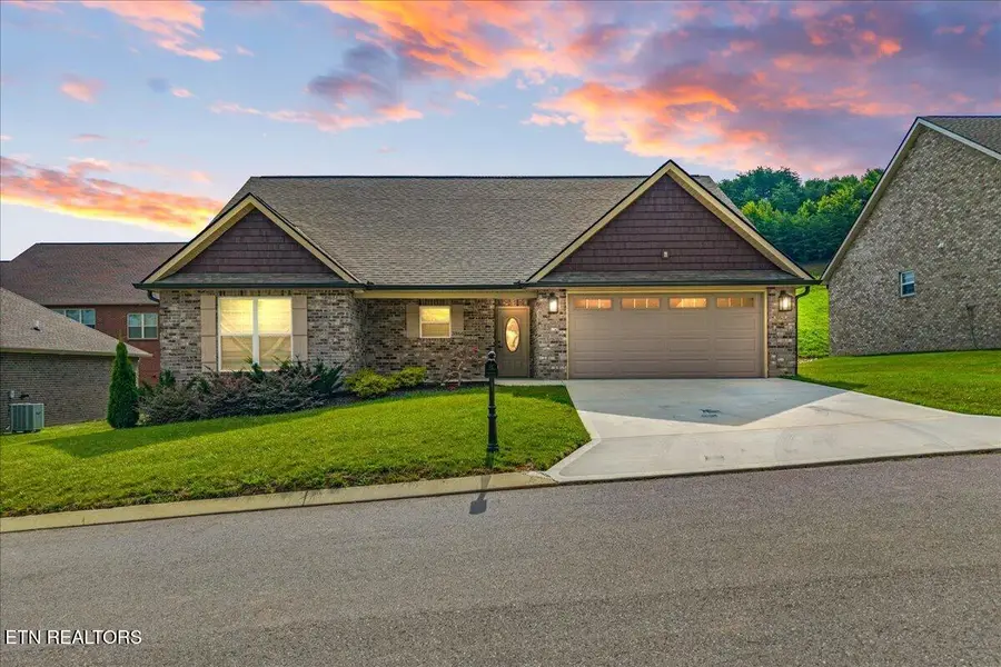 3866 Doral Drive, Maryville, TN 37801 - #2