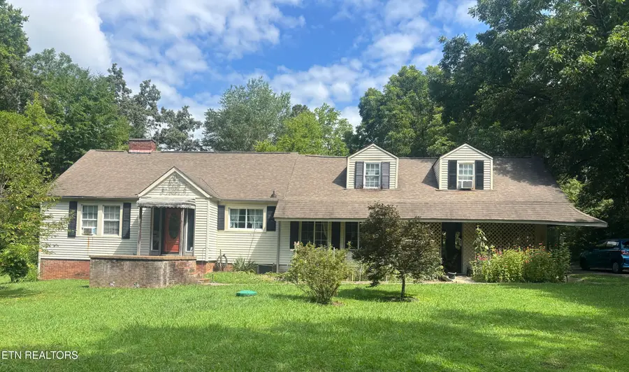 209 E Norton Rd, Knoxville, TN 37920 - #2
