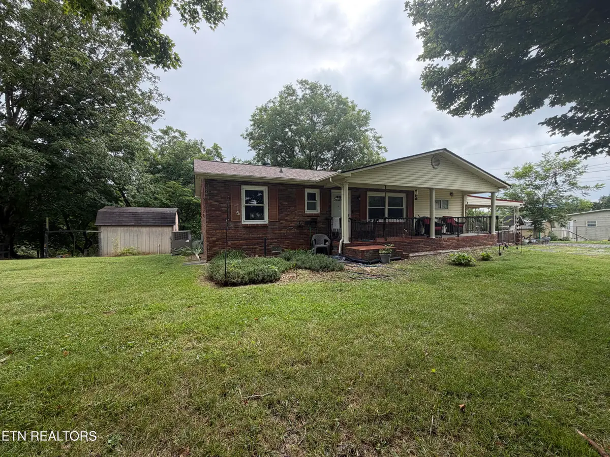 2860 Boyds Creek Hwy, Sevierville, TN 37876 - #1