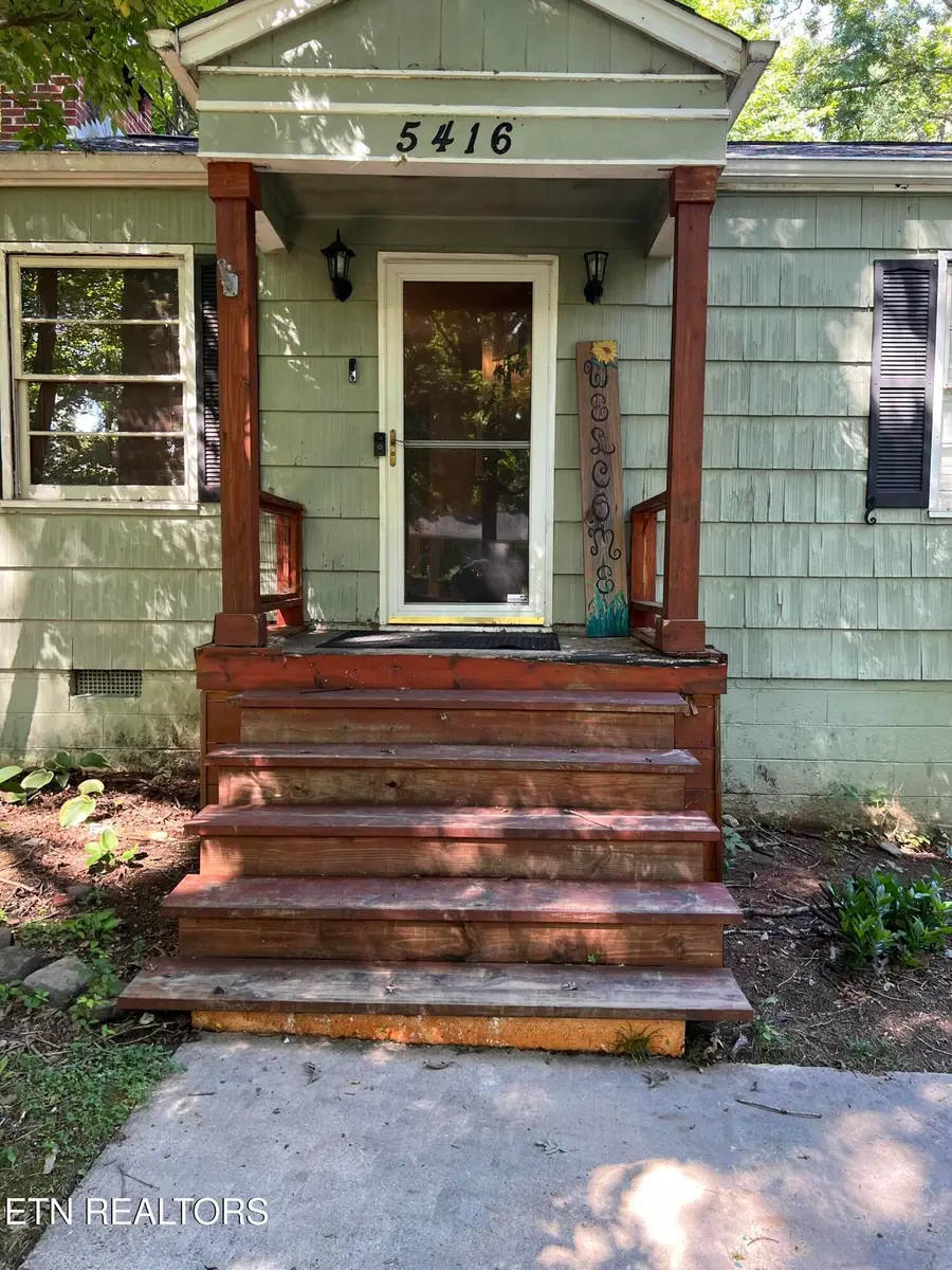 5416 Pinecrest Rd, Knoxville, TN 37918 - #2