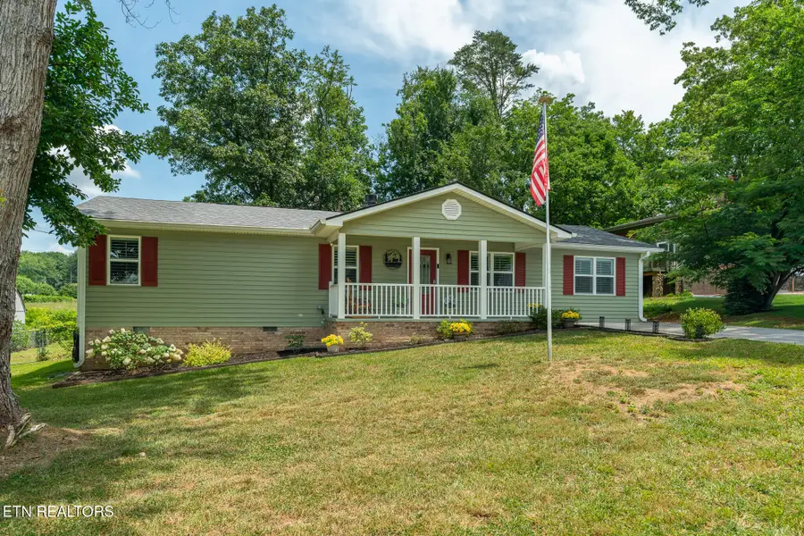 2360 Pinewood Drive, Maryville, TN 37803 - #2