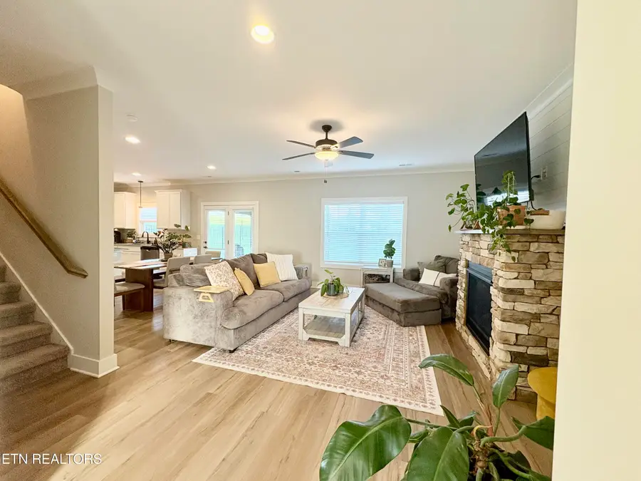 7328 Freedom Bell Ave, Powell, TN 37849 - #3