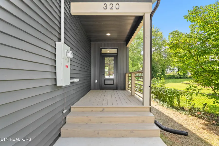 320 Avenue B, Knoxville, TN 37920 - #3