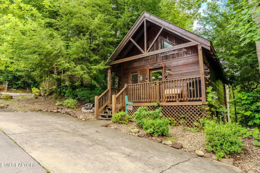 505 Hoot Owl Way, Gatlinburg, TN 37738 - #2