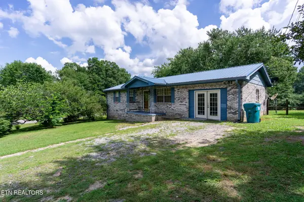 347 Rhododendron Circle, Crossville, TN 38555