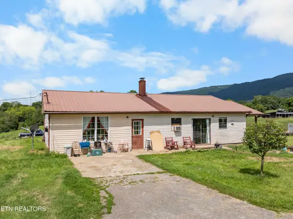 372 Farmers Lane, LaFollette, TN 37766