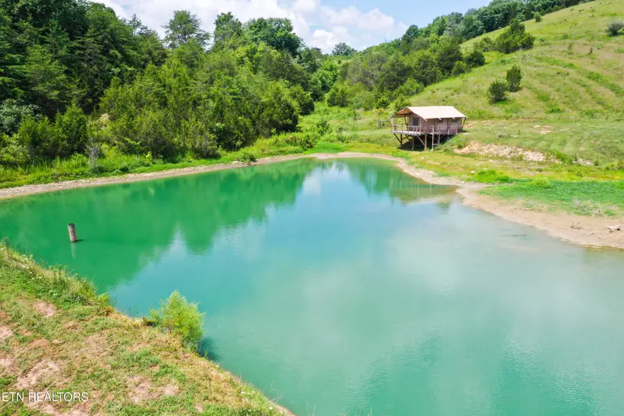 2624 Clinch Valley Rd, Thorn Hill, TN 37881 - #3